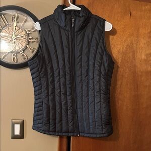 Tudor Court Black Quilted Women's Vest Medium